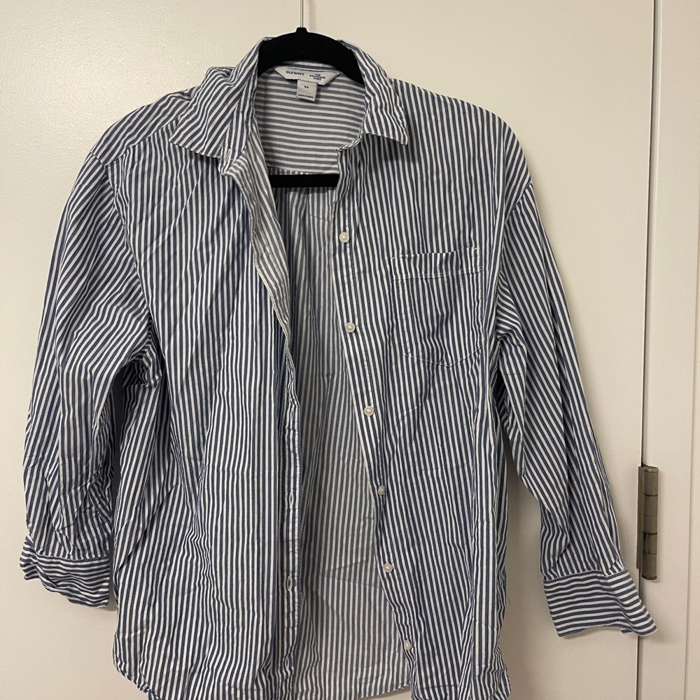 Old Navy Blue and White Striped Button Down Shirt